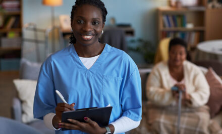 Choosing the Right Home Care Agency for Your Family’s Needs